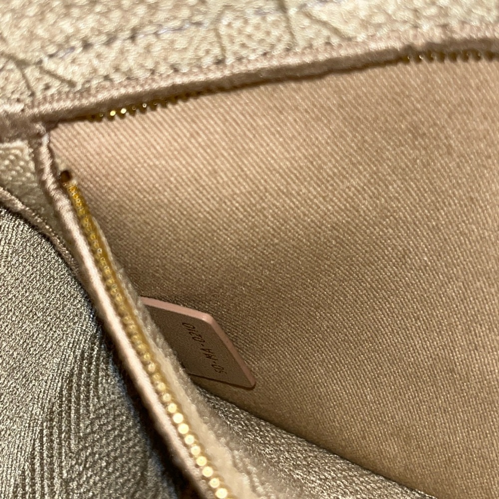 Dior - Picture 5 of 7